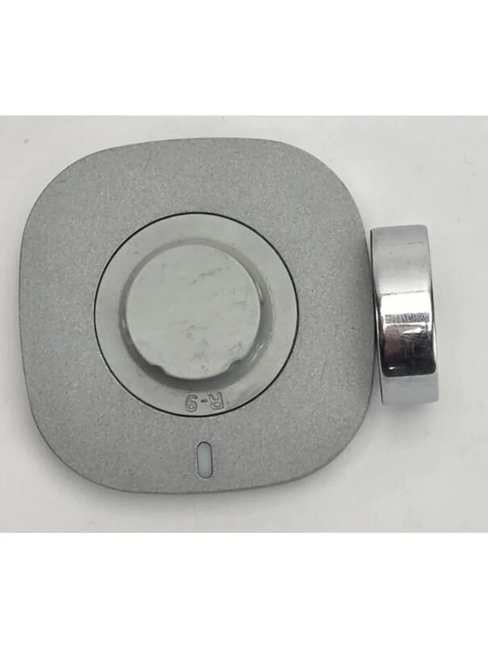 Oura Ring Gen4 Silver Size 9 Smart Fitness Ring w/ Charger USB-C Box Tested
